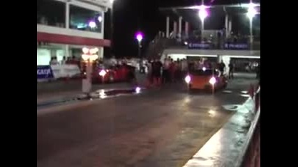 Lamborghini Gallardo срещу Ferrari F430 - Драг състезание