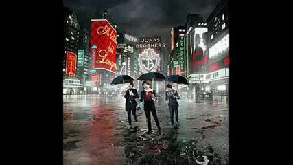 Jonas Brothers - Pushing Me Away