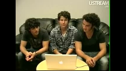 Jonas Brothers Facebook Chat Part 4 [5_28_09][hq]