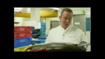 Риба шамароса готвача! Смях ! 