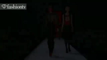 fashiontv - Viktor & Rolf Fashion Show Fall 2011 Paris Fashion Week 