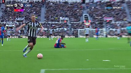 Newcastle United vs. Crystal Palace - 1st Half Highlights