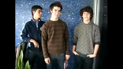 Jonas Brothers Tell Hilarious Secrets 