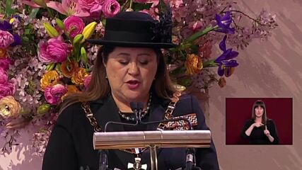Нова Зеландия отбелязва смъртта на кралица Елизабет II в национален ден на траур (ВИДЕО)