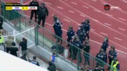 Прекъснаха Левски - ЦСКА за кратко заради феновете