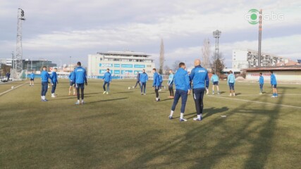 Последна тренировка за Левски преди гостуването във Враца
