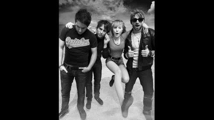 Paramore - We Are Broken