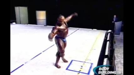 2009 Mr Olympia Kai Greene Routine 