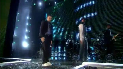 Victorias Secret Fashion Show 2006 whit justin timberlake. 