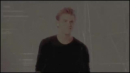 Ian Somerhalder/paul Wesley ; shake that ( + Nina )