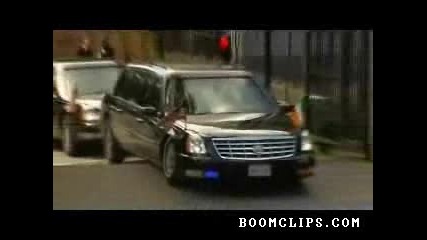 Президентът Обама и лимузината "кофти" видео! - Смях ^_^