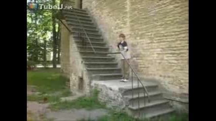 Доста Hекадърен Parkour