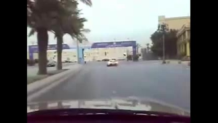 луд арабски дрифт по улиците 