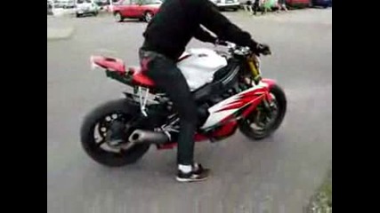 Andreasgustafsson (yamaha R6)