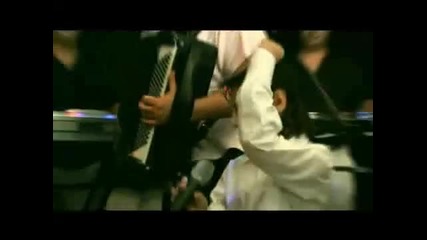 Ionut Cercel - Rupe haina de pe mine