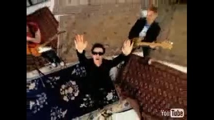 U2 - Beautiful Day