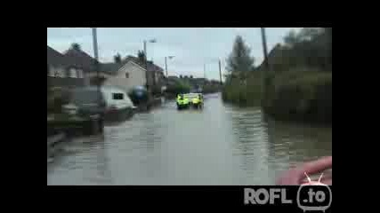 Полиция vs. Наводнение