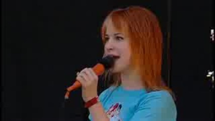 Paramore - Whoa(live)11