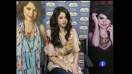 Selena Gomez - Tve Interview (spain) 