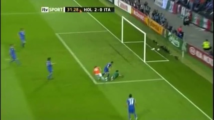 Netherlands 2 - 0 Italy - Sneijder 