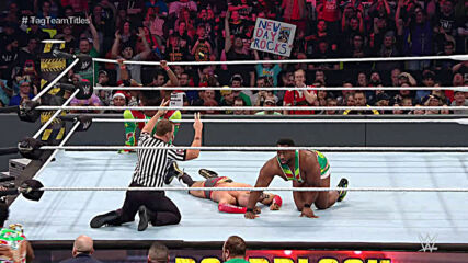 The New Day vs. The Bar – Raw Tag Team Title Match: WWE Roadblock: End of the Line 2016 (Full Match)
