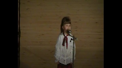 Тихо се сипе първият сняг