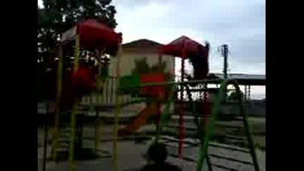 Цигънче на люлка 2 Част