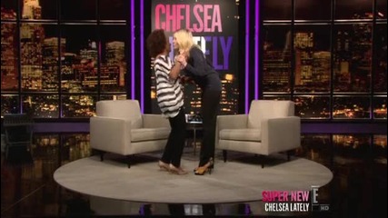 Челси Хандлър представя: " Chelsea Lately" - 2012.01.30