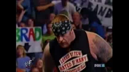 W W F Smackdown 10.11.2001 Букър Т и Тест нападат Кейн 