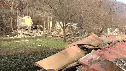 Срутването в Провадия засегна къща