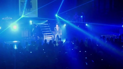 Adam Lambert - Sleepwalker