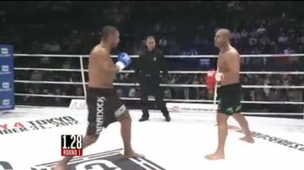 Gokhan Saki vs Anderson Silva - Glory 4