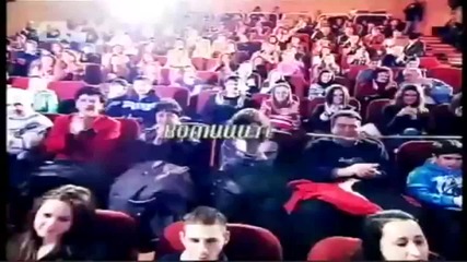 Сашето и Ванката на училище