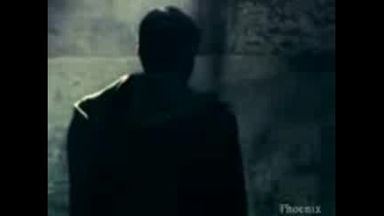 Run - A New Moon Video.
