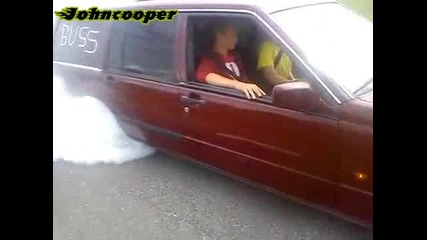 Volvo 745 16v turbo burnout