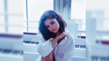 Превод! Selena Gomez - Stained ( Audio )