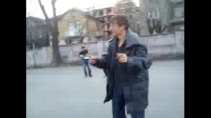 Данчо Се Развихря!!!! 