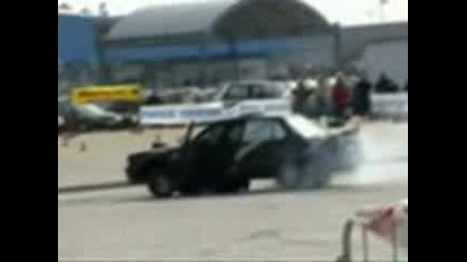 Дрифт с Bmw сваршва много зле 
