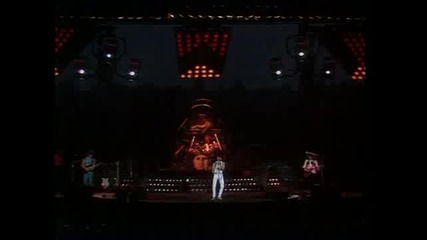 Queen - Staying power [live from milton keynes 82]