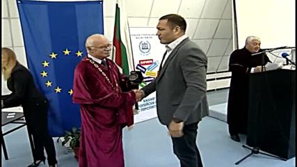 Кобрата в НСА: Нервирам се, като ме скъсат на изпит