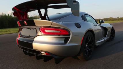 Отровно добра: 2016 Dodge Viper Acr