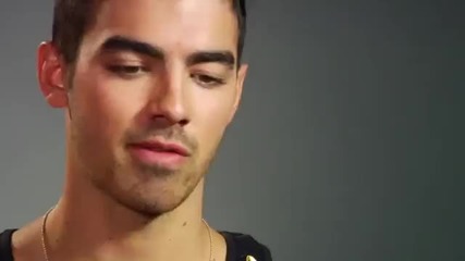 Joe Jonas иска да работи с Britney Spears