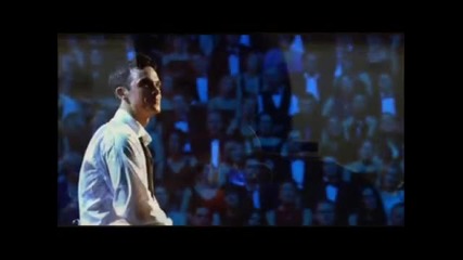 Robbie Williams - So This Is Christmas
