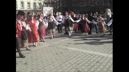 Школа за народни танци В Шоплукъ - Гинка