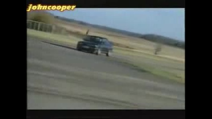 Bmw M3 E30 vs Mercedes 190 16v vs Porsche 911