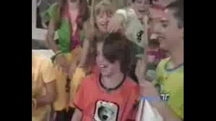 Dulce Maria En El Grupo Kids