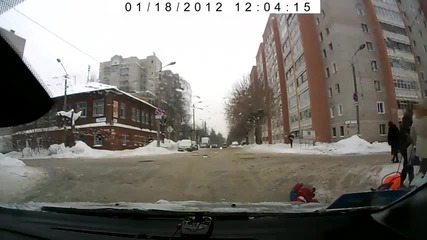 За малко да си забрави детето