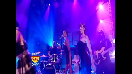 Rihanna - Disturbia (live At Gmtv 23 - 09 - 08