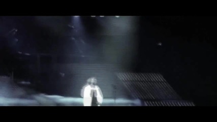 Usher - Numb ( Официално Видео )