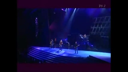 Nickelback How You Remind Me Live 2002 